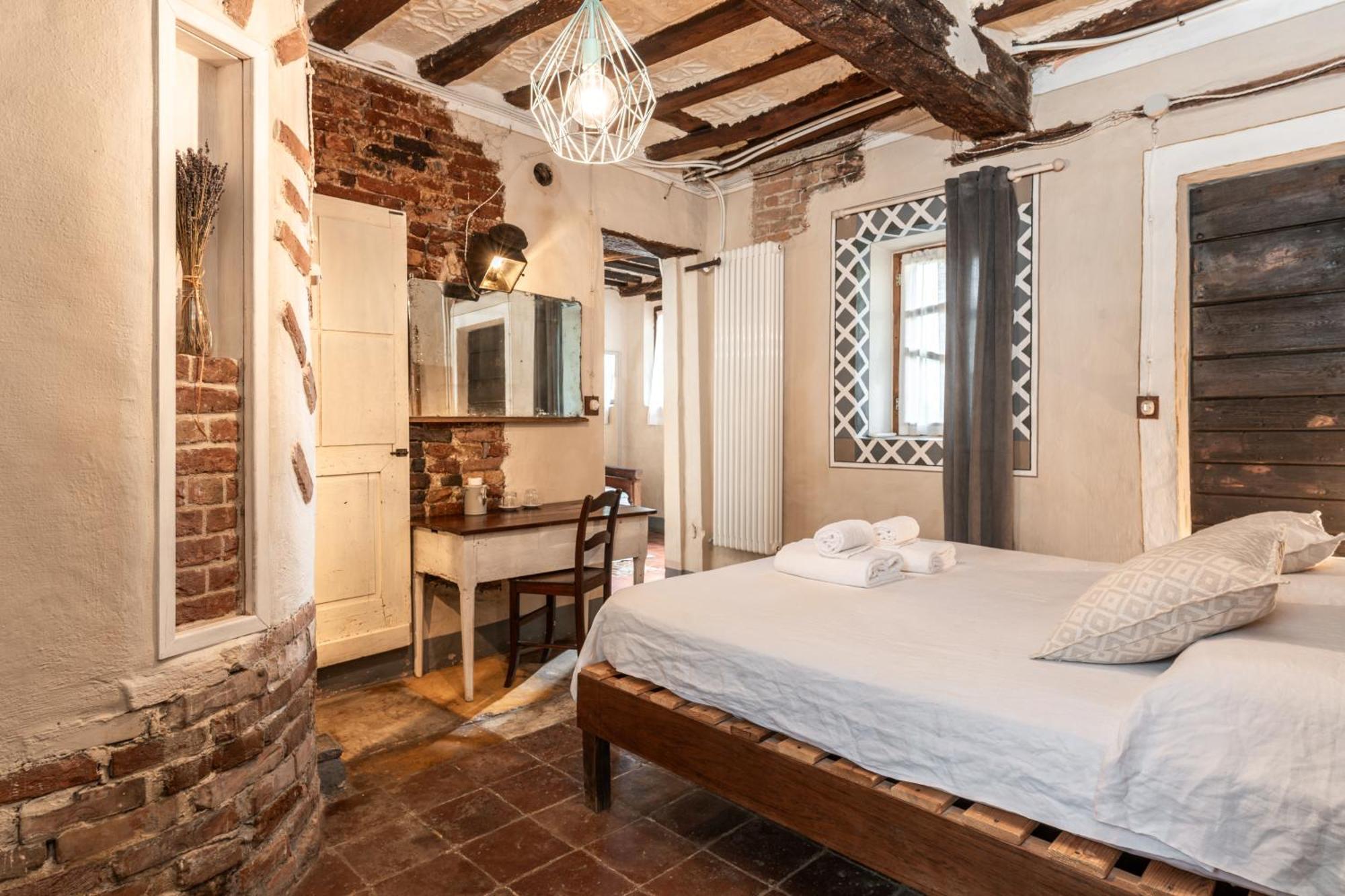 Borgo Casa Scaparone Villa Alba  Exterior photo